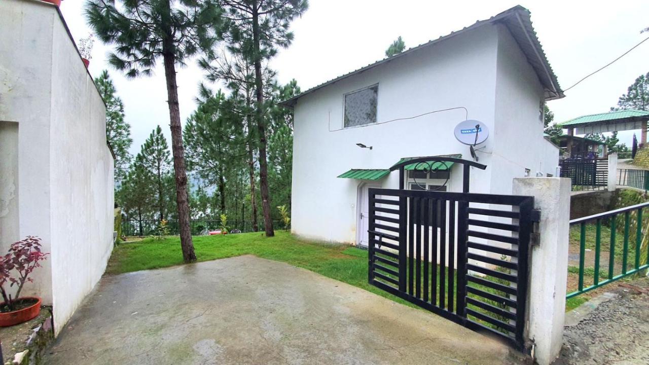 Blue Pine Orchards - Villas Lansdowne Exterior foto